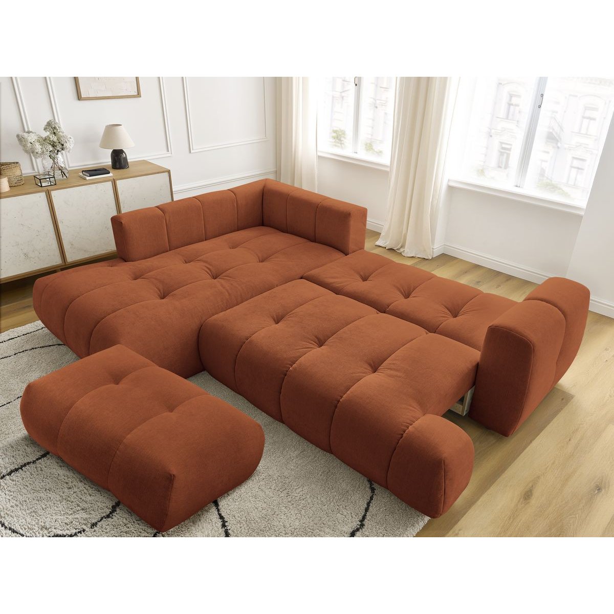 Canapé d'angle convertible 4 places en tissu lisse avec pouf, FUJI orange, BOBOCHIC