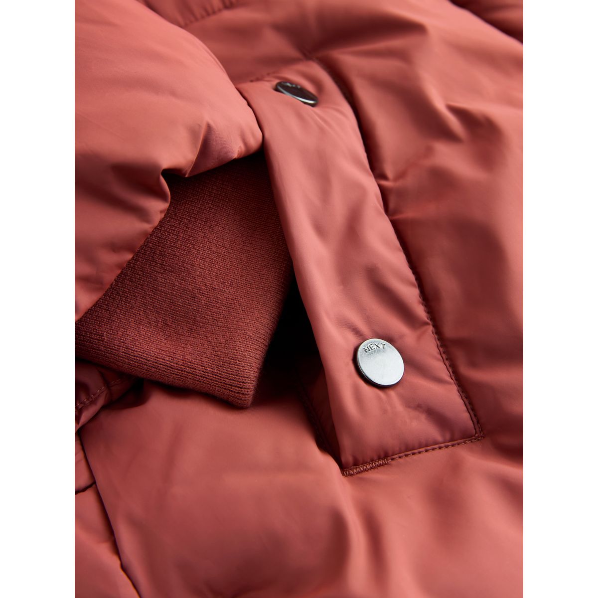 Doudoune imperméable cintrée marron rouille, NEXT