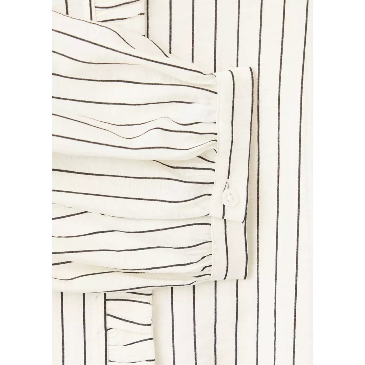 Blouse rayée avec détail à volant écru, MANGO