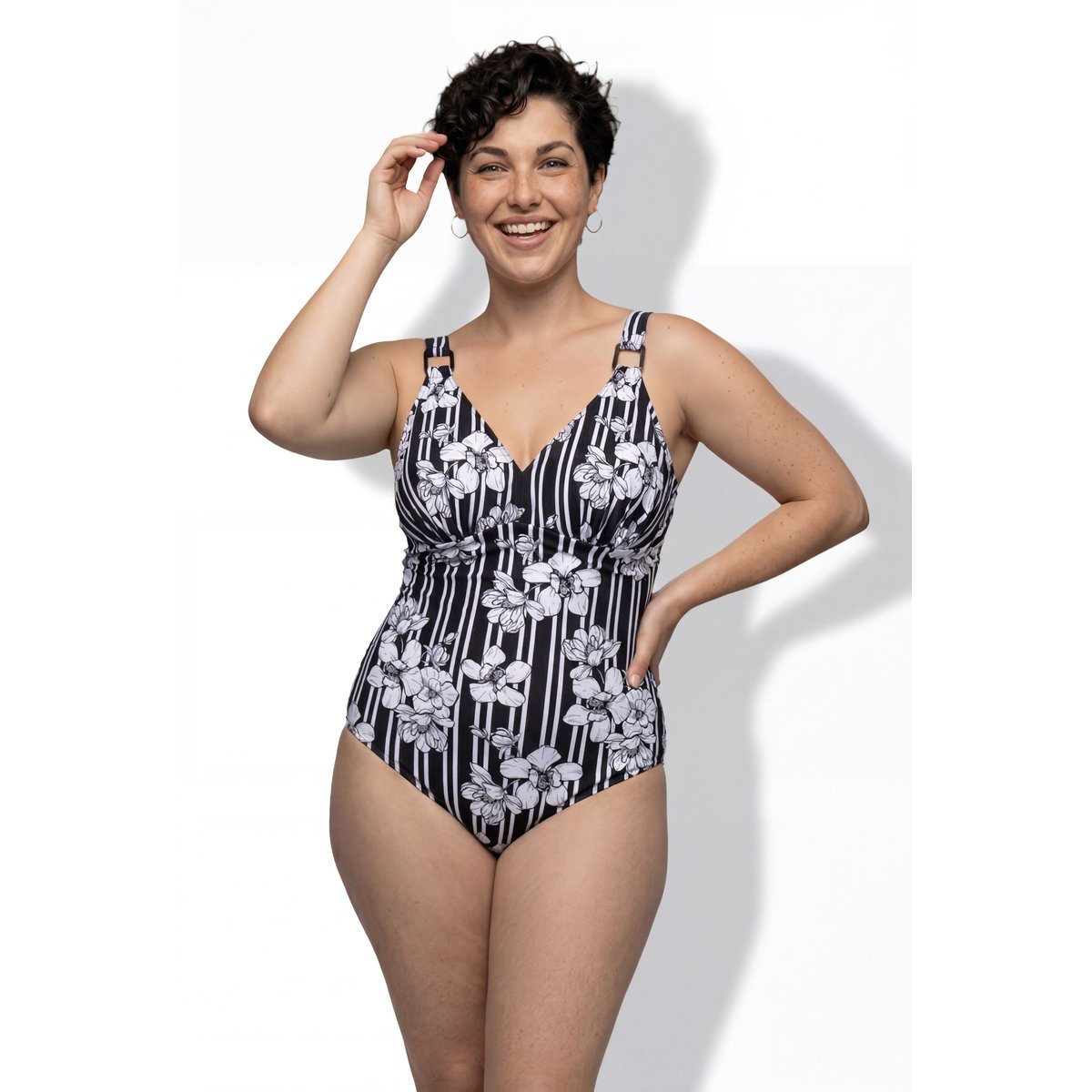 Maillot de bain avec bonnets souples noir, ULLA POPKEN