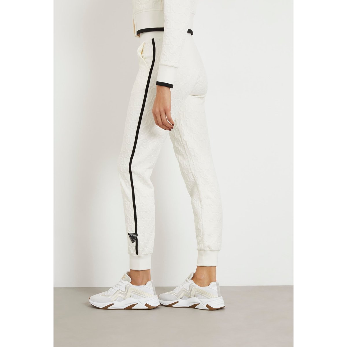 Pantalon Avec Logo Embossé blanc, GUESS