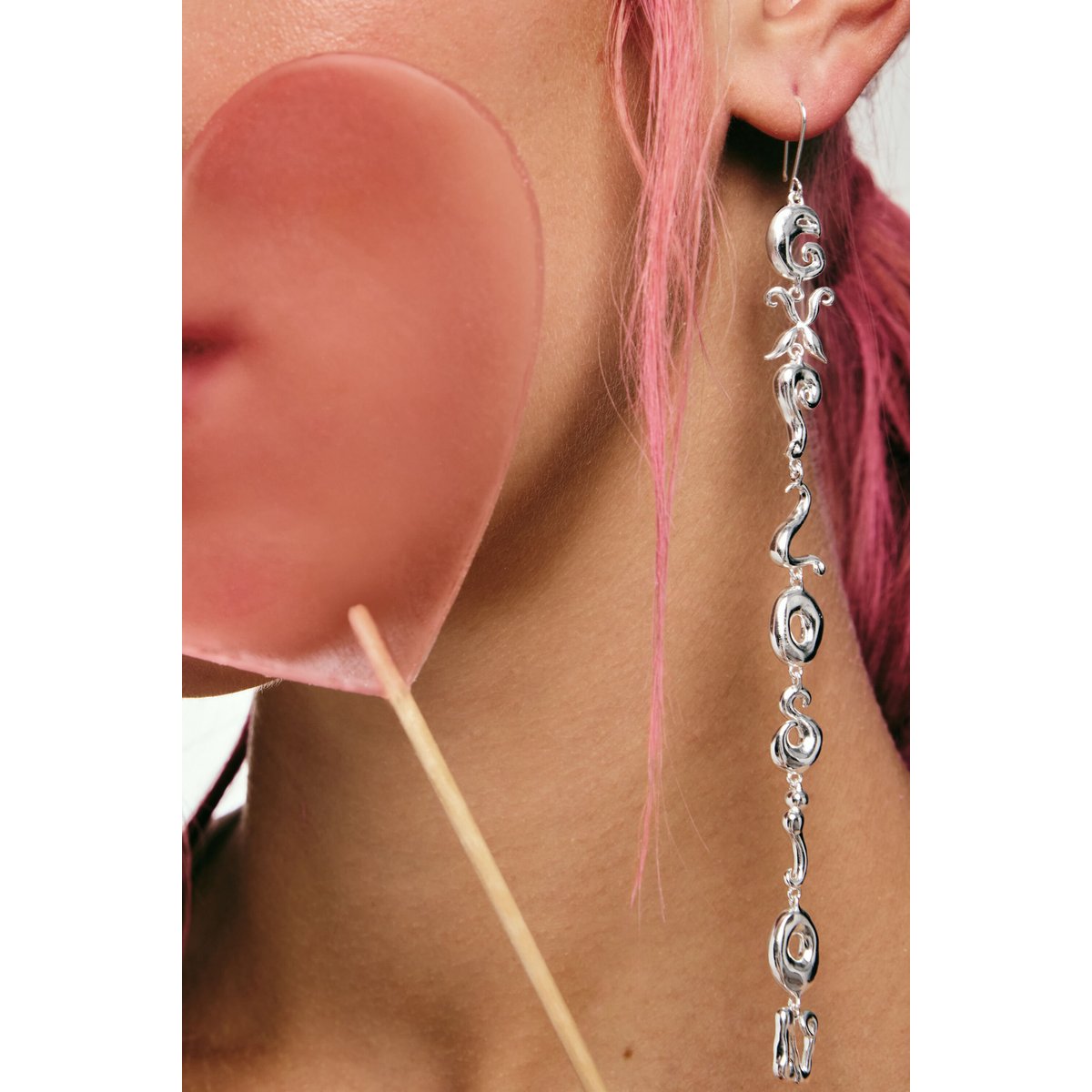 Boucles d’oreilles love explosion noir, DESIGUAL