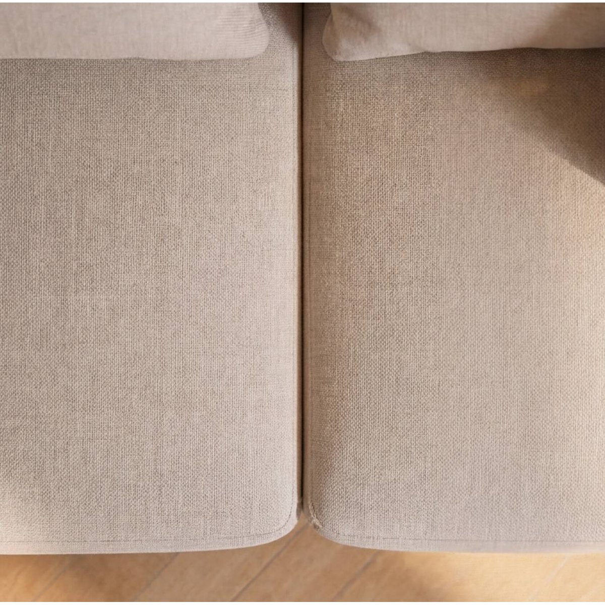 Canapé droit en tissu CAROLINE beige, MADE IN MEUBLES