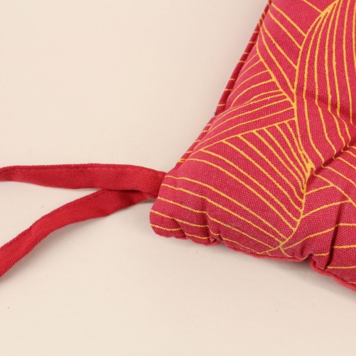 Lot de 4 galettes de chaise motifs feuillage 40cm rouge, ORNAMI