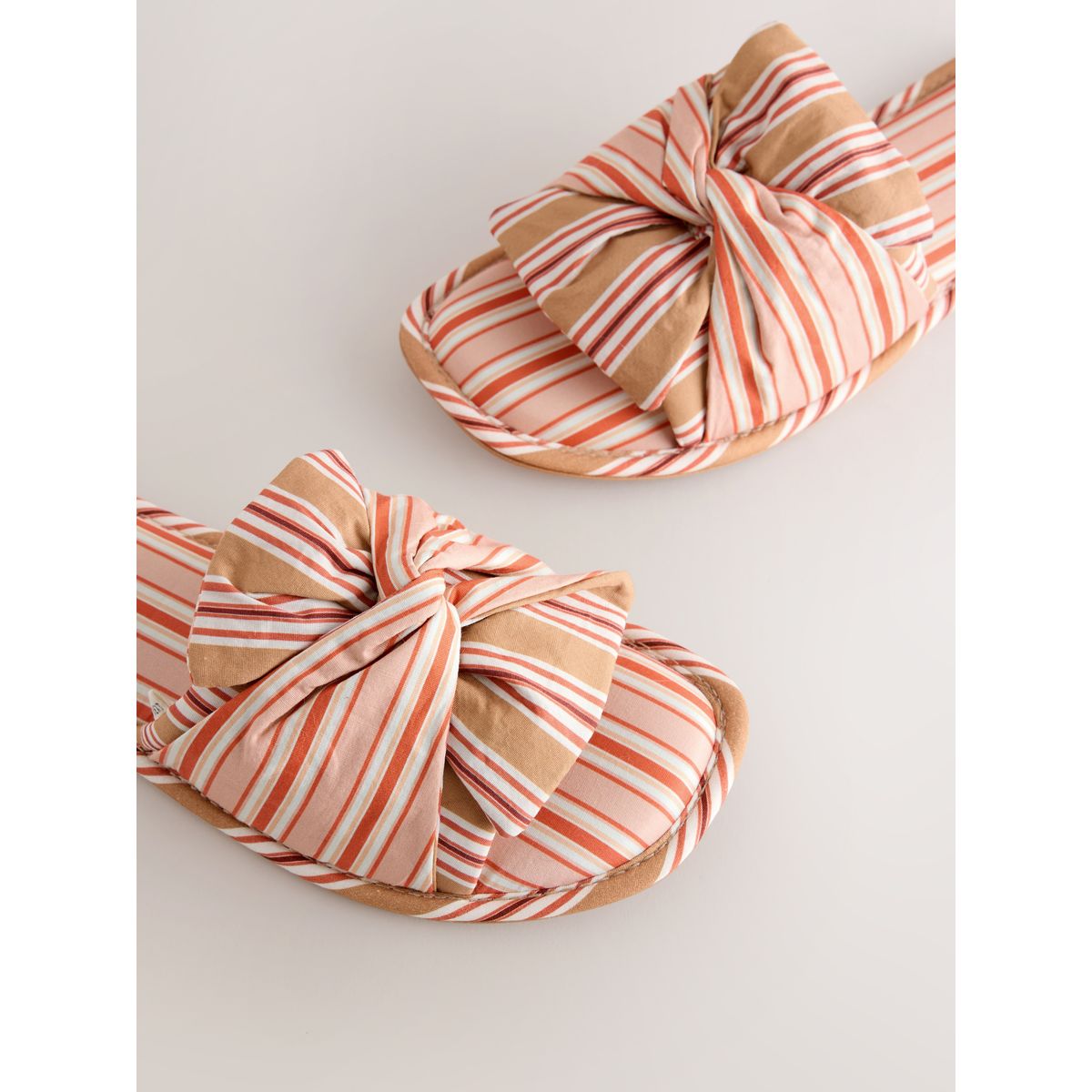 Chaussons claquettes à nœud rayures rose pêche, NEXT