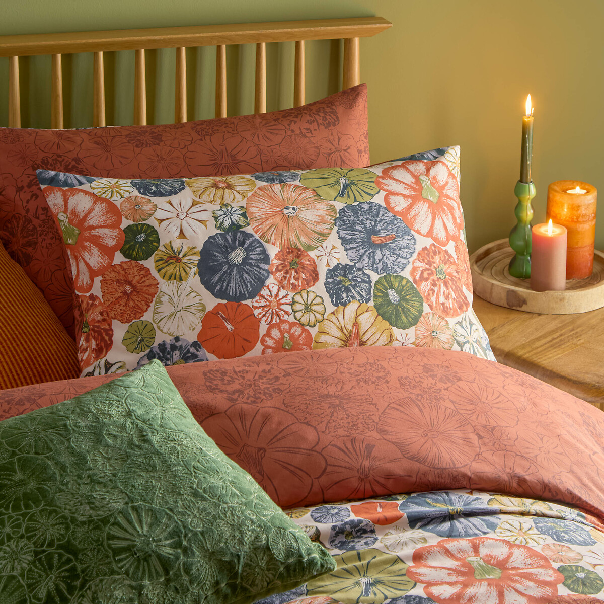 Picking Patch Duvet Cover and Pillowcase Set pecan, FURN.