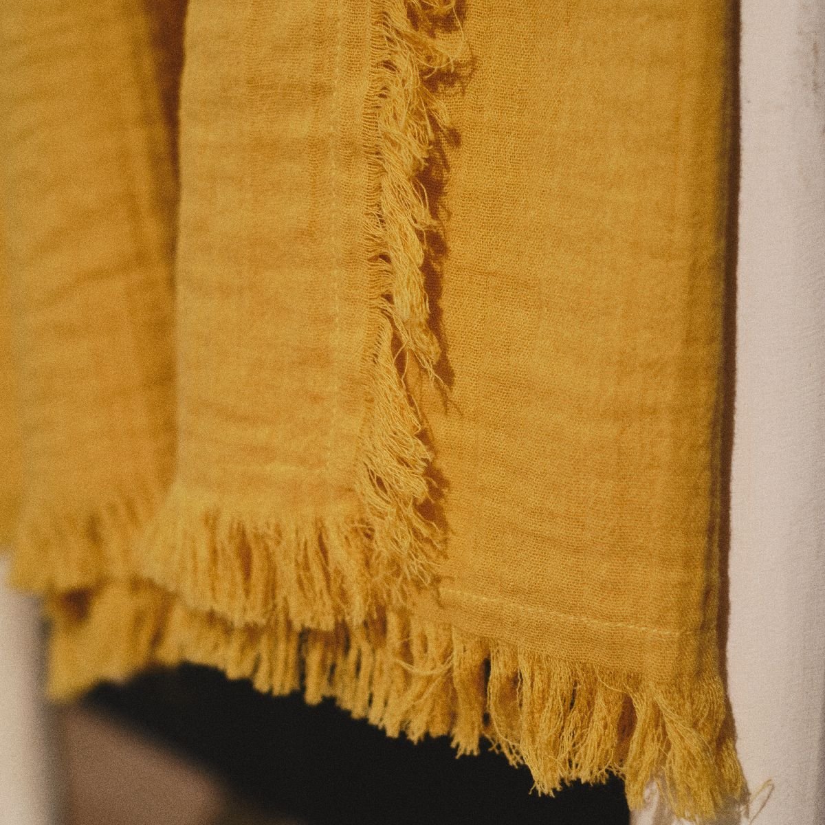 Plaid uni gaze de coton INDIAN FLOWERS jaune, TODAY