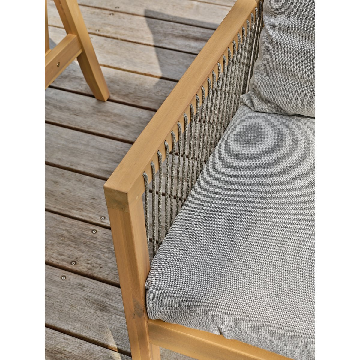 Salon de jardin bas 5 places FUNA marron, REMARQUABLE