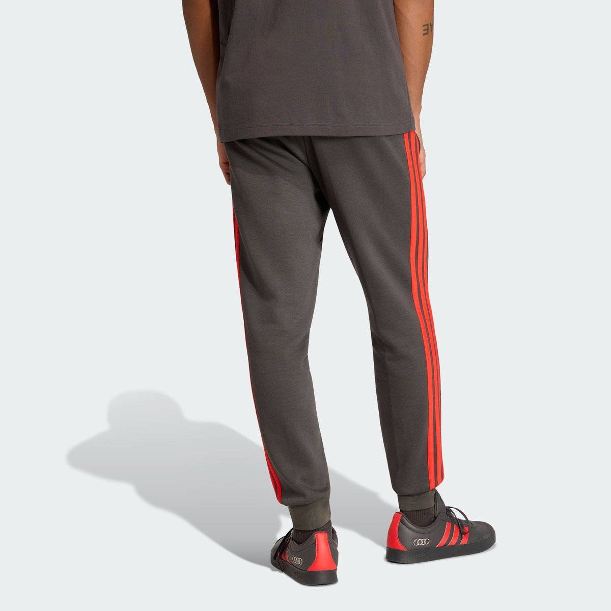 Pantalon Team Adn Audi Revolut F1 Pantalon Team Adn Audi Revolut F1 utility black, adidas Performance