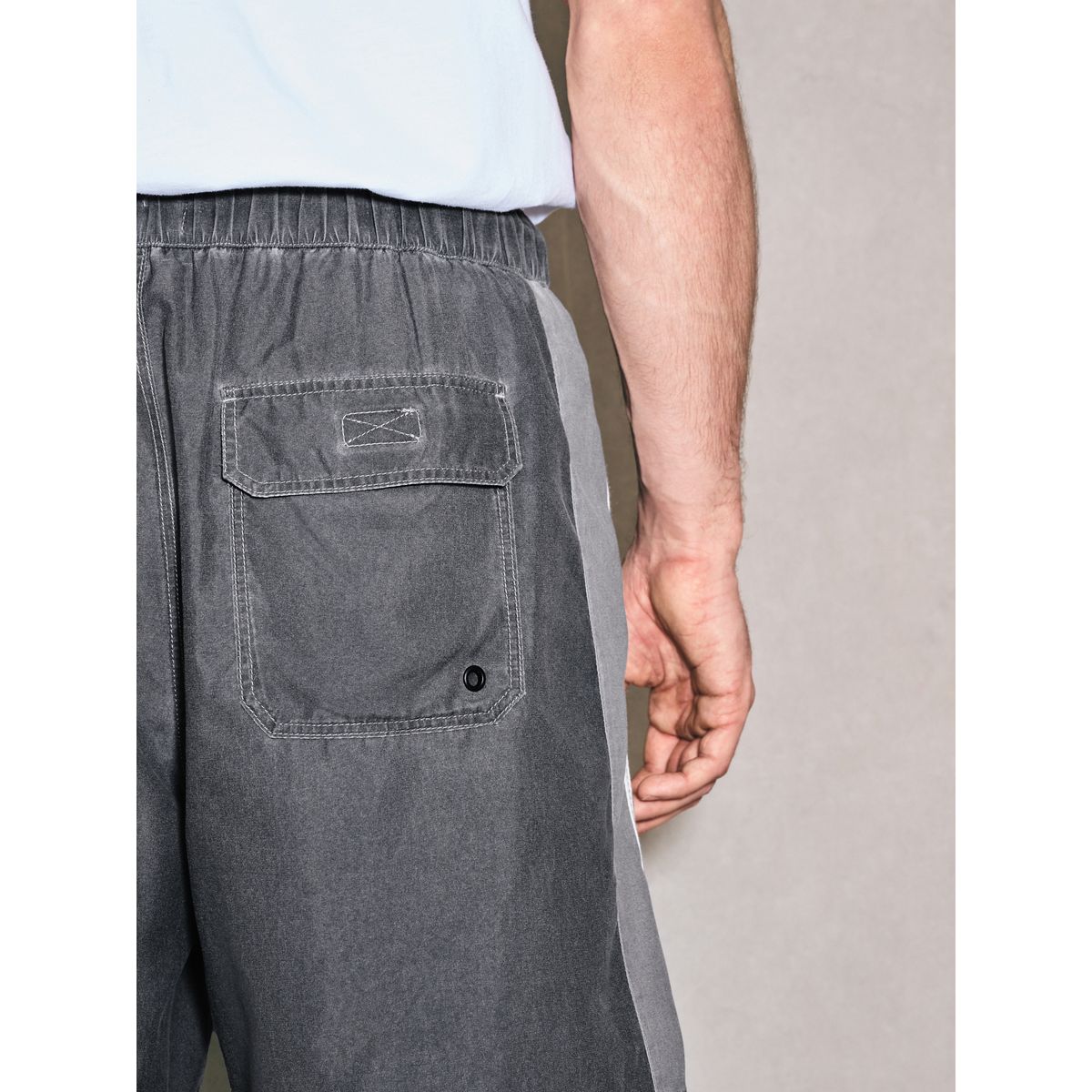 Boardshort à bande latérale edit noir/gris, NEXT