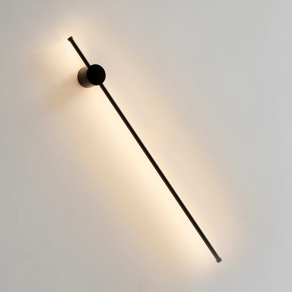 Applique LED longue IP54 stable - NIKOLAI noir, KOSILUM