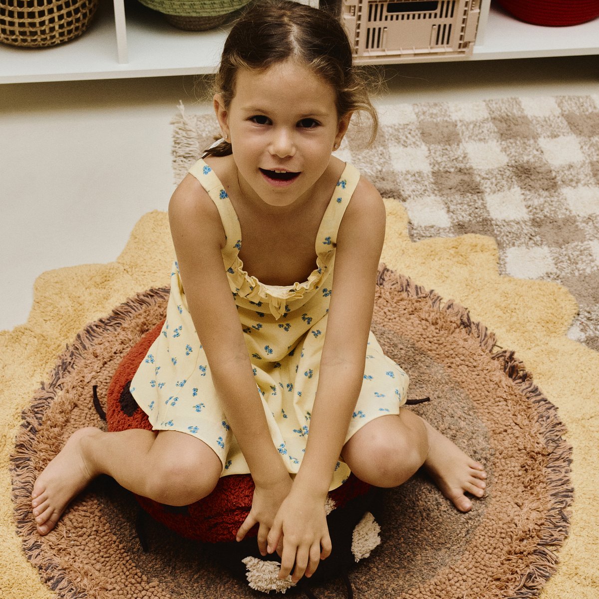 Tapis lavable Tournesol PETALS & PALS honey, gris foncé, châtaigne, caramel, brun terre, naturel, LORENA CANALS
