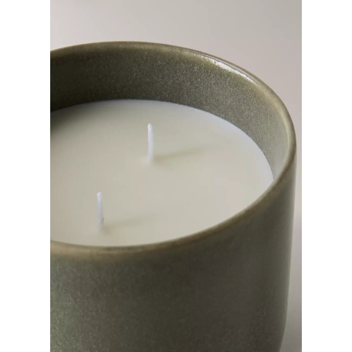 Bougie en récipient en grès marron, MANGO HOME