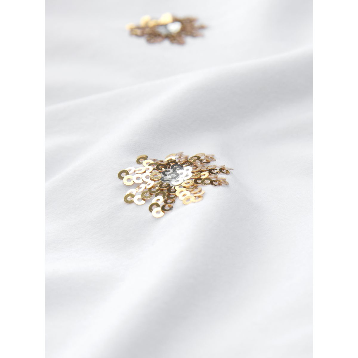 T-shirt droit oversize à sequins fleur blanche, NEXT