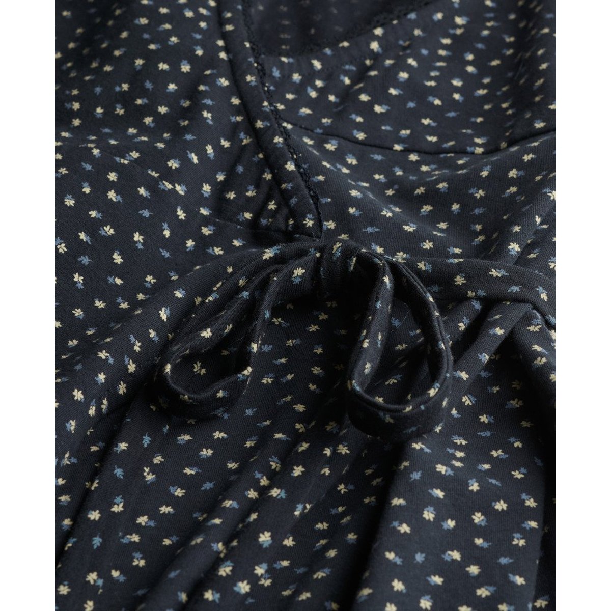 Robe portefeuille Athletic Essentials pétales bleu marine dp, SUPERDRY