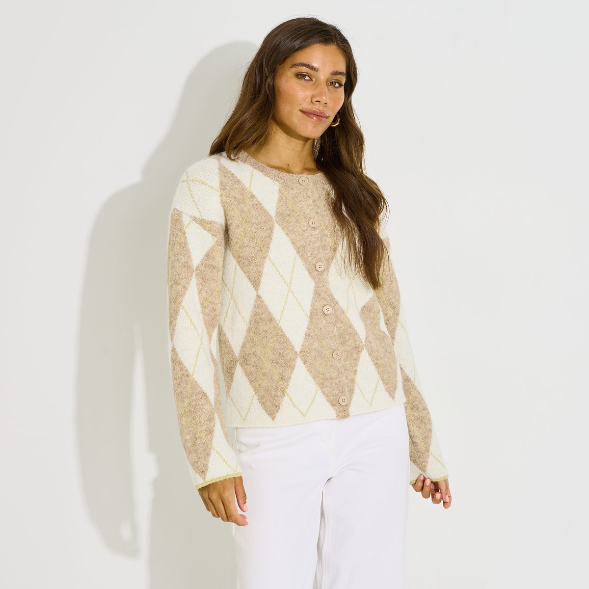 Gilet à col rond motif losanges beige, GRAIN DE MALICE