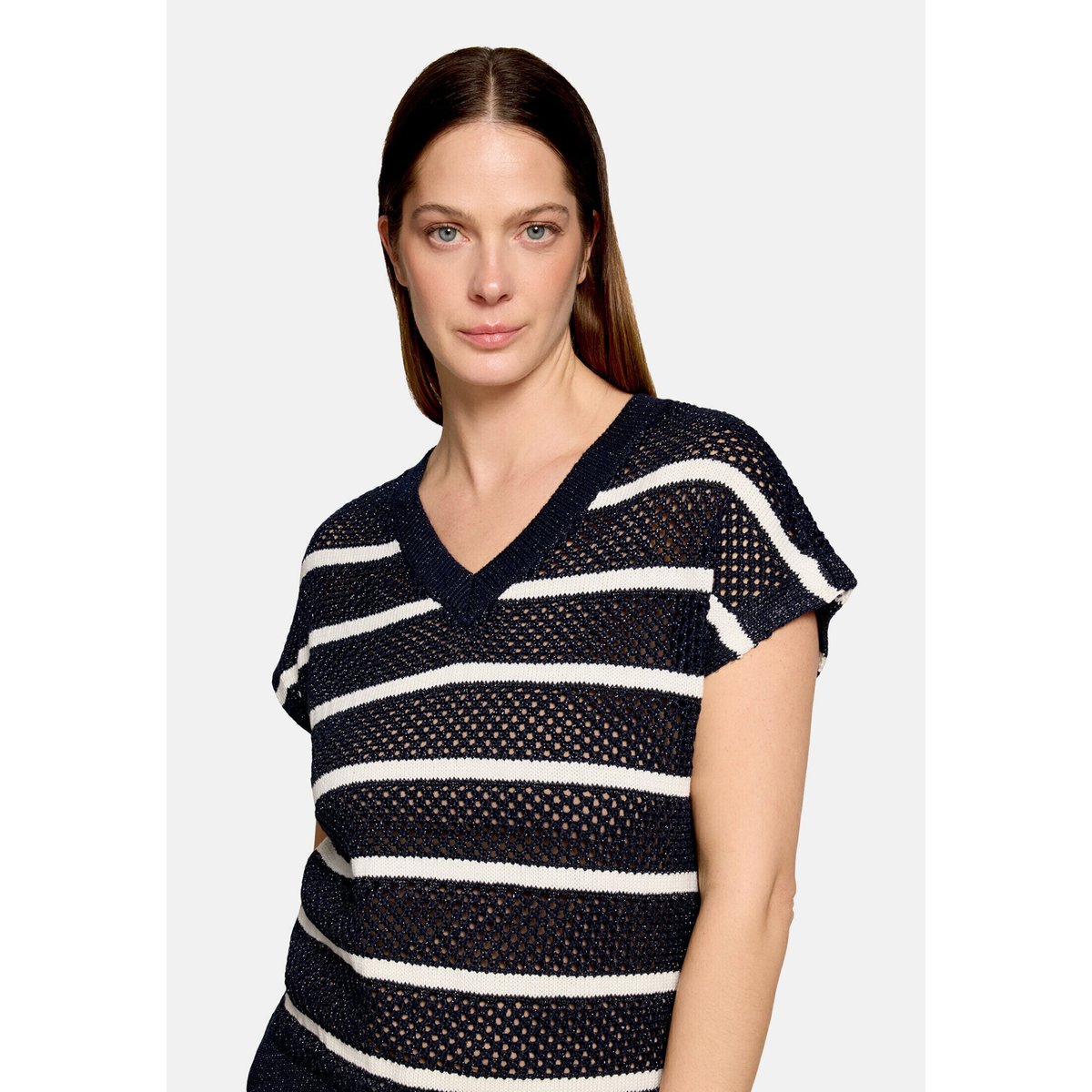 Pull-over en maille ajourée à rayures patch dark blue/white, BETTY BARCLAY