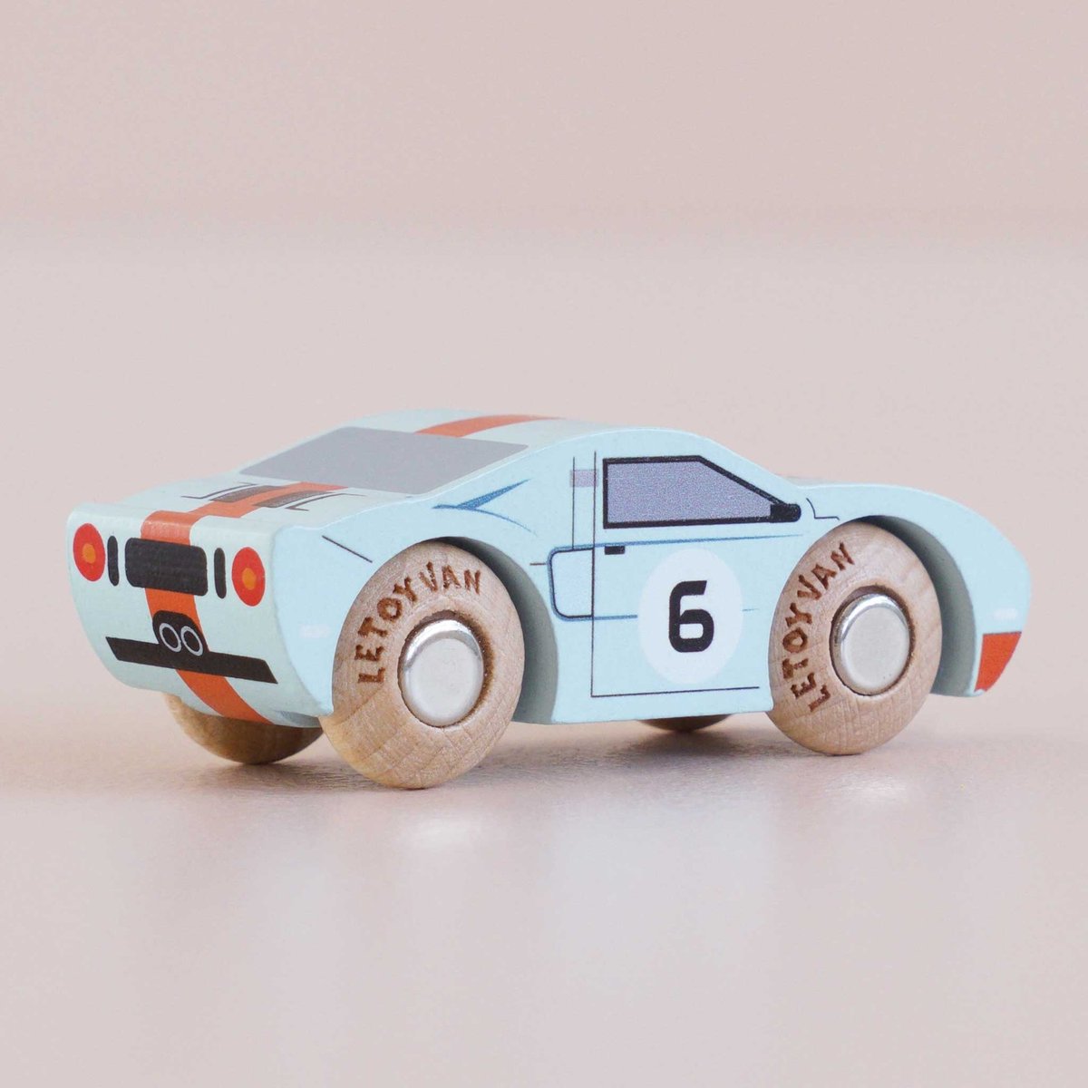 Voiture Fred No 26 bleu clair, LE TOY VAN