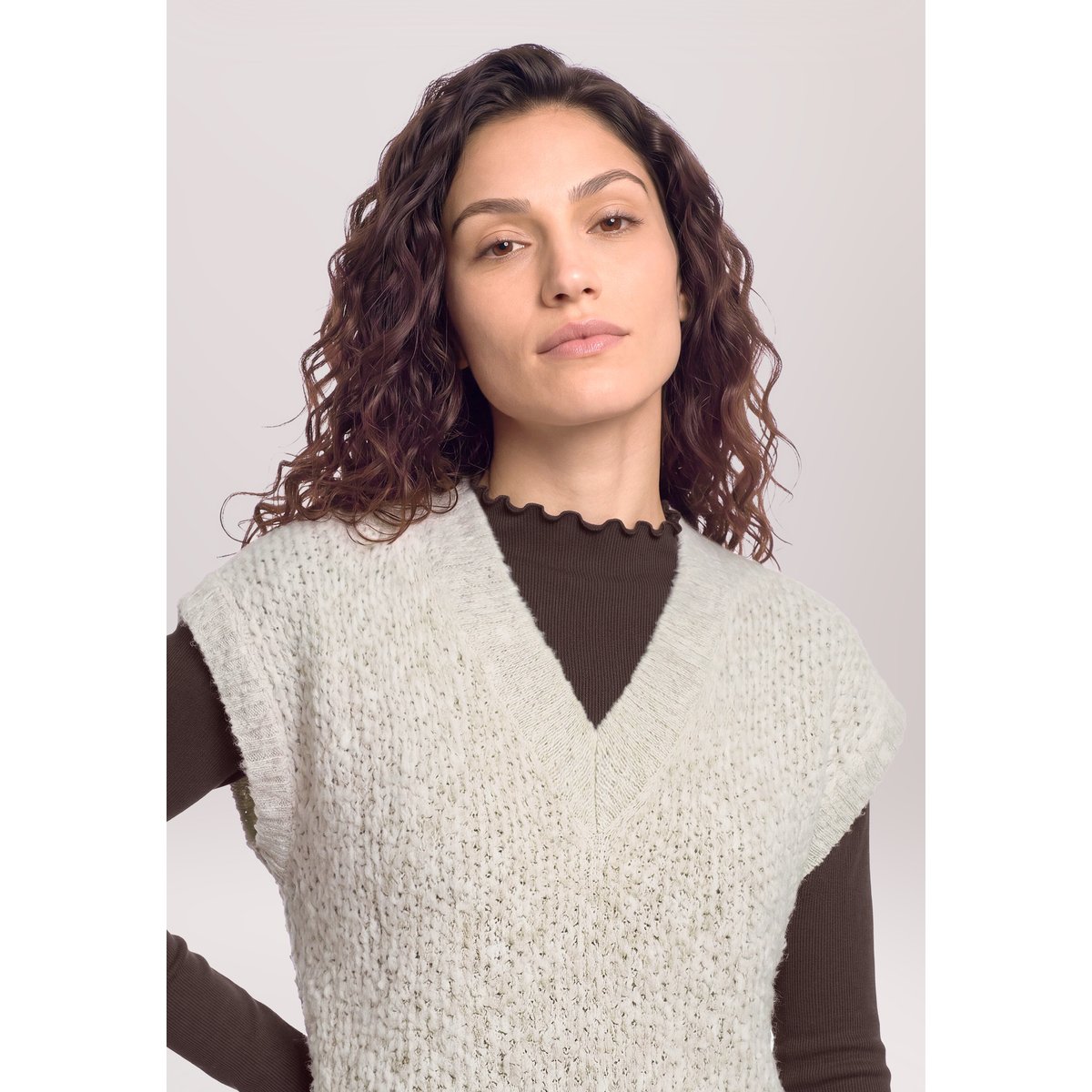 pull sans manches à encolure en v light beige melange, CARTOON