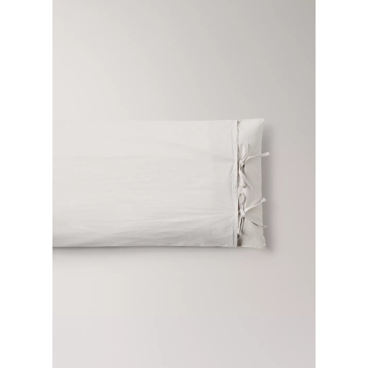 Deux taies d’oreiller coton lavé fermeture à nœuds 45x110 cm sable, MANGO HOME