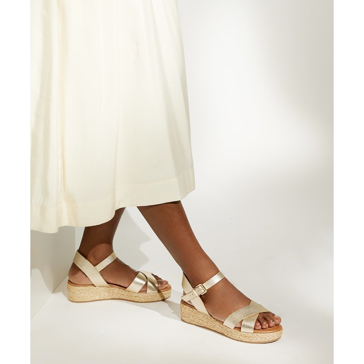 Sandales tissées à plateforme - LINNIE gold-leather, DUNE LONDON