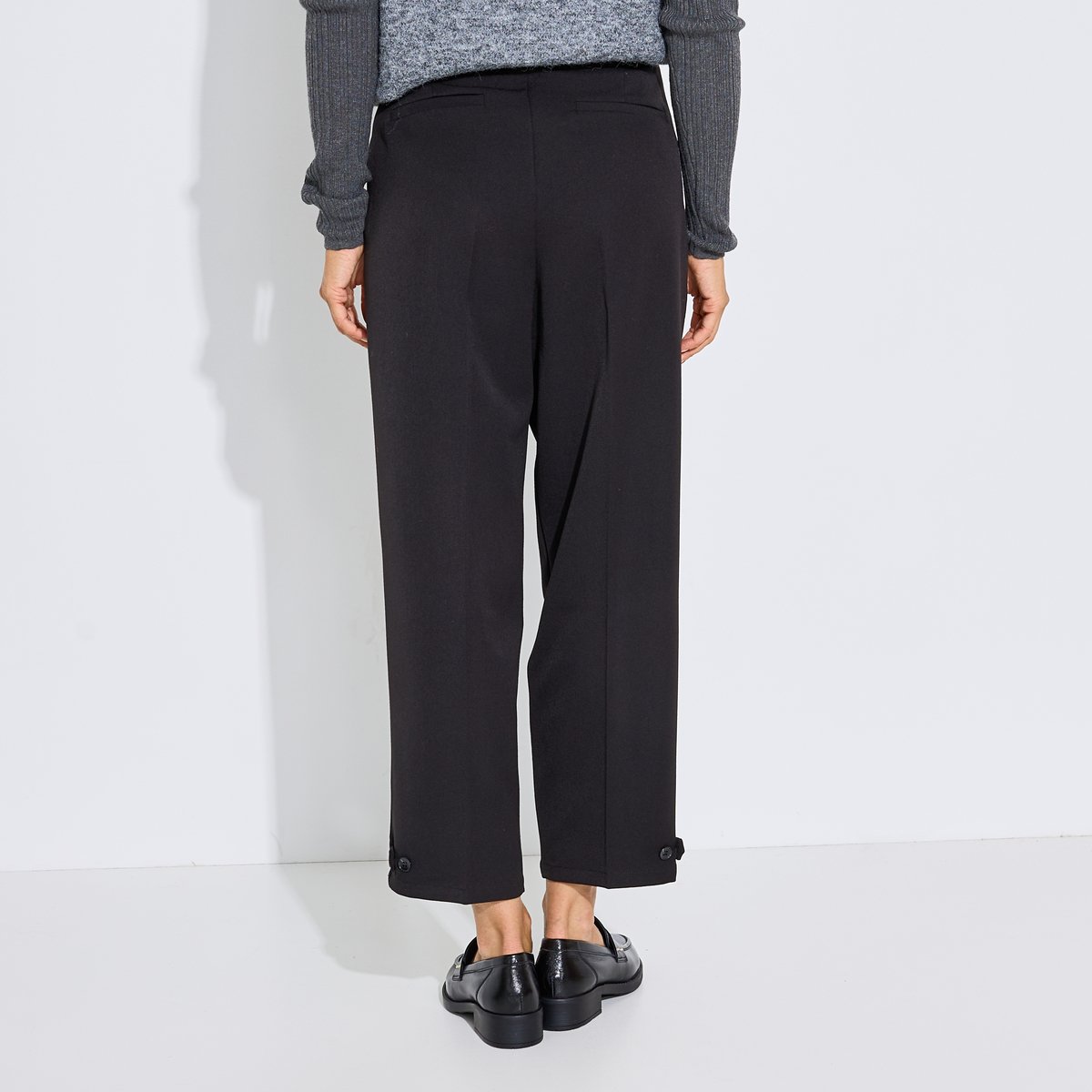 Pantalon barrel raccourci chic . noir, GRAIN DE MALICE
