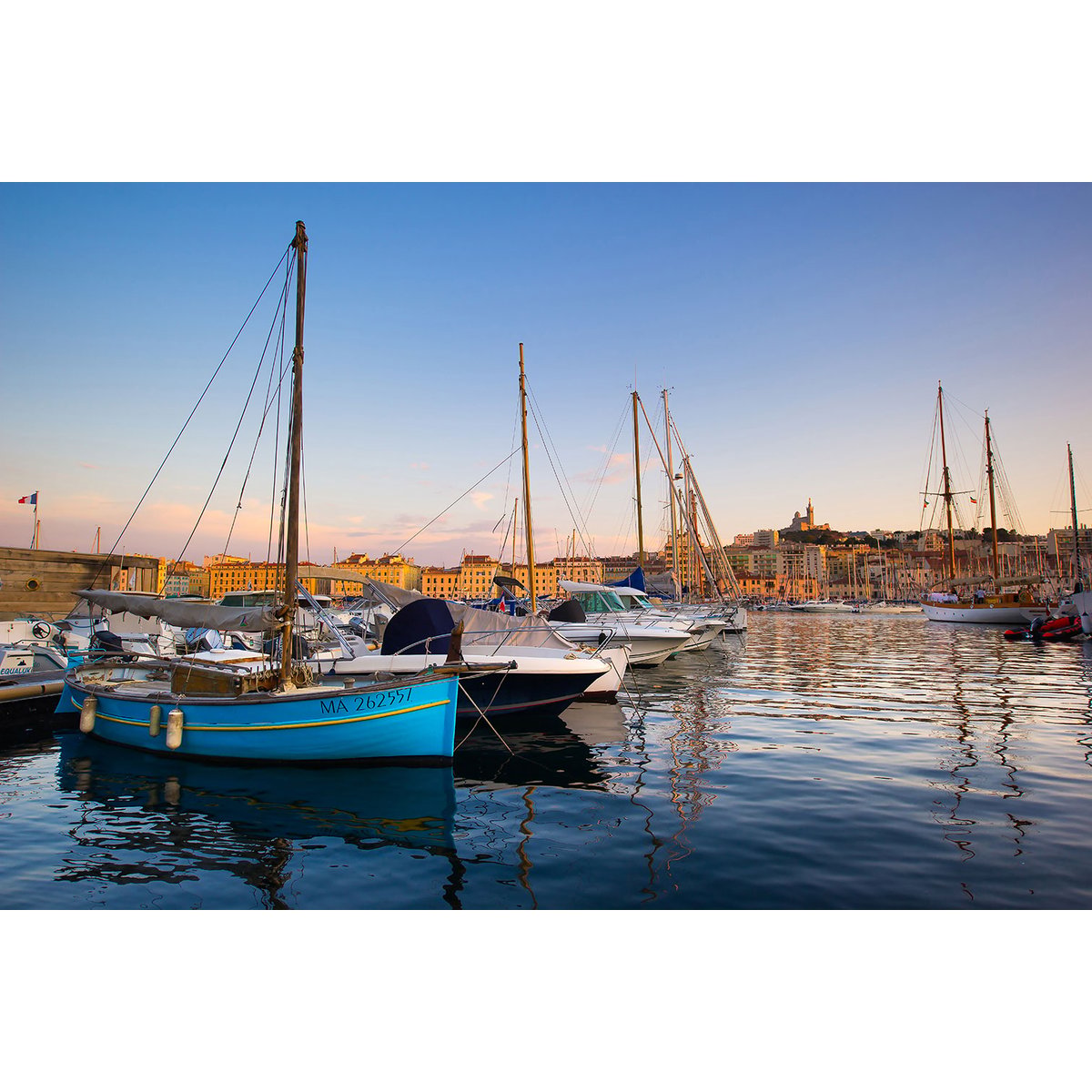 Tableau les pointus du vieux port tableau alu dibond, HEXOA