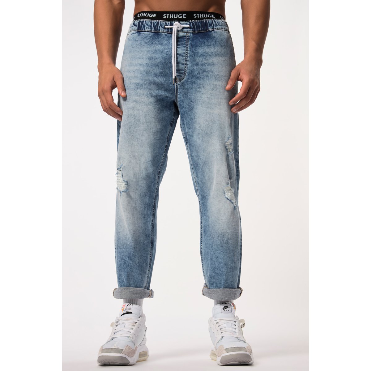 Jean avec technologie FLEXLASTIC®. Denim jean blanchi, STHUGE