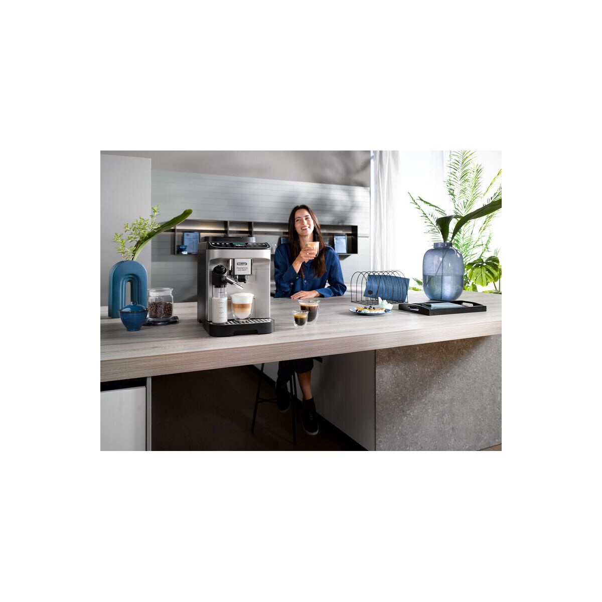 Expresso Broyeur ECAM310.80.SB Magnifica Evo Next Argent couleur unique, DELONGHI