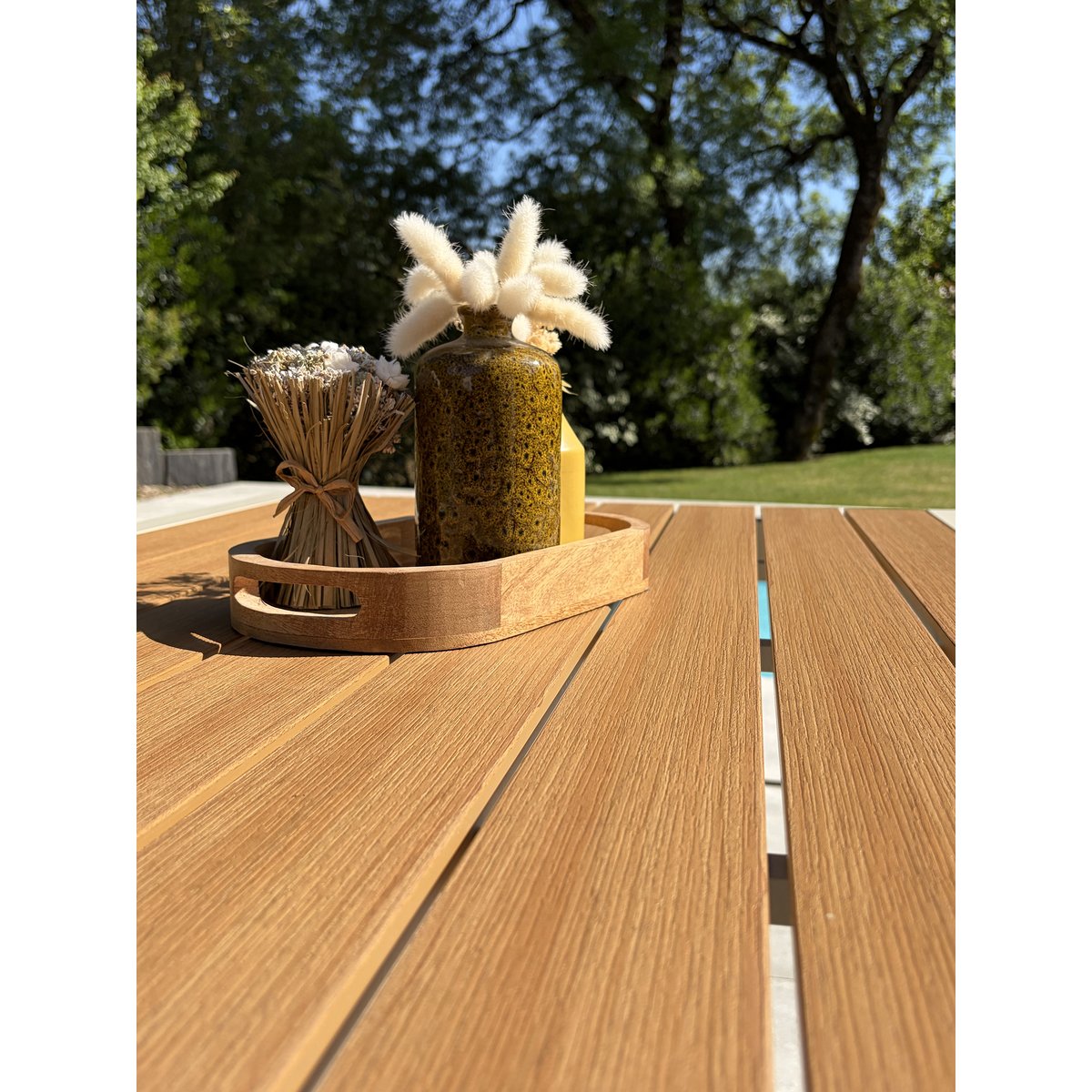 Table de jardin en alu plateau polywood aspect bois TONGA grège, DCB GARDEN