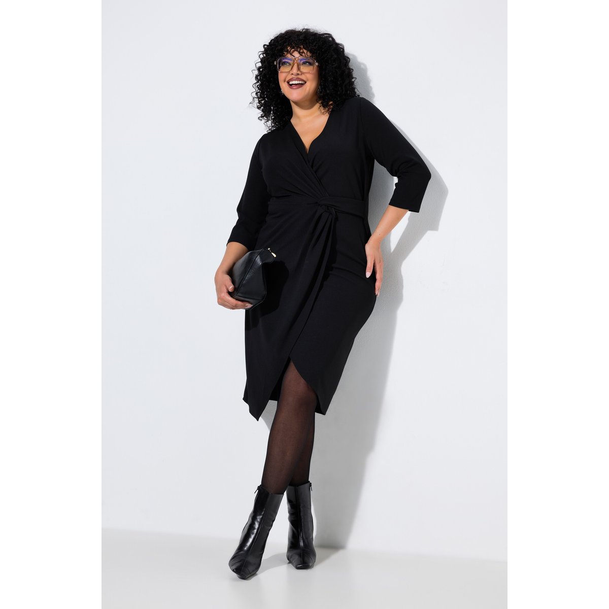 Robe midi avec effet cache-cœur noir, ULLA POPKEN