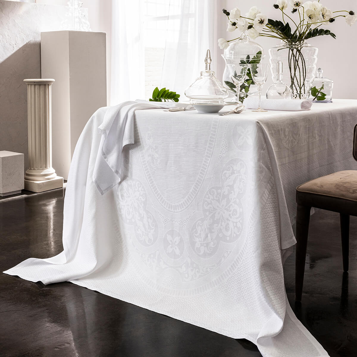Nappe en Lin, ÉVASION CÉLESTE blanc pur, LE JACQUARD FRANCAIS