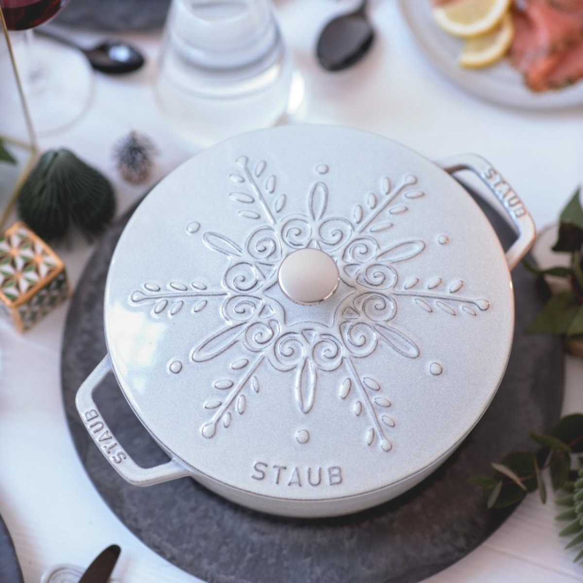 Cocotte en fonte, Rond(e), Sauge sauge, STAUB