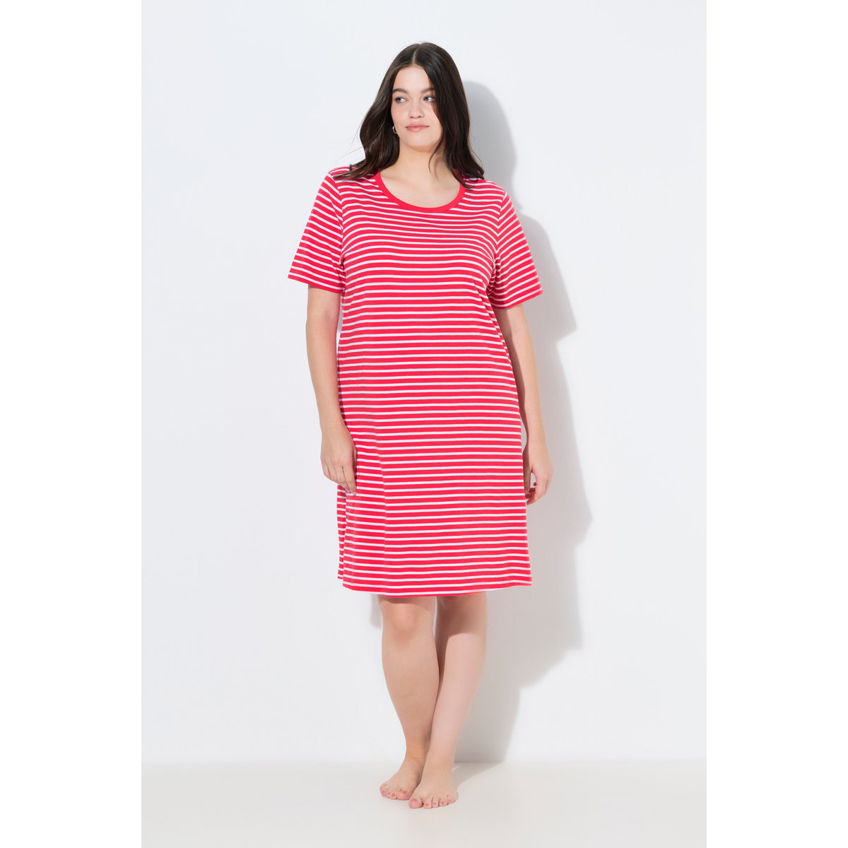 Grand T-shirt/chemise de nuit en coton bio rouge fuschsia, ULLA POPKEN