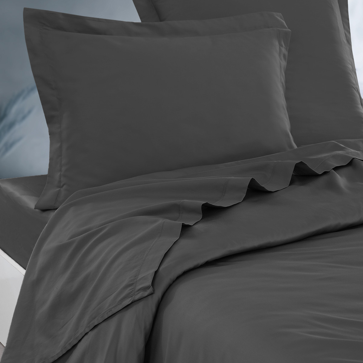 Drap plat en satin de coton 120 fils VERSALUXE UNI anthracite, SENSEI MAISON