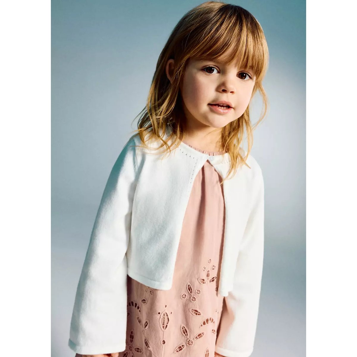 Cardigan maille détails ajourés blanc cassé, MANGO BABY
