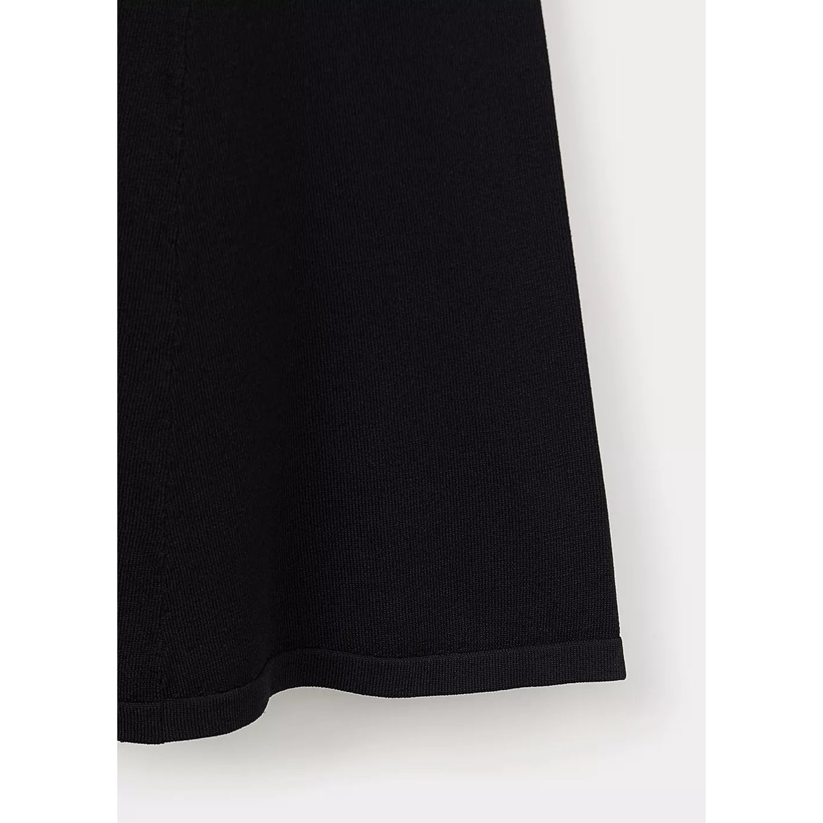 Robe en maille col V noir, MANGO
