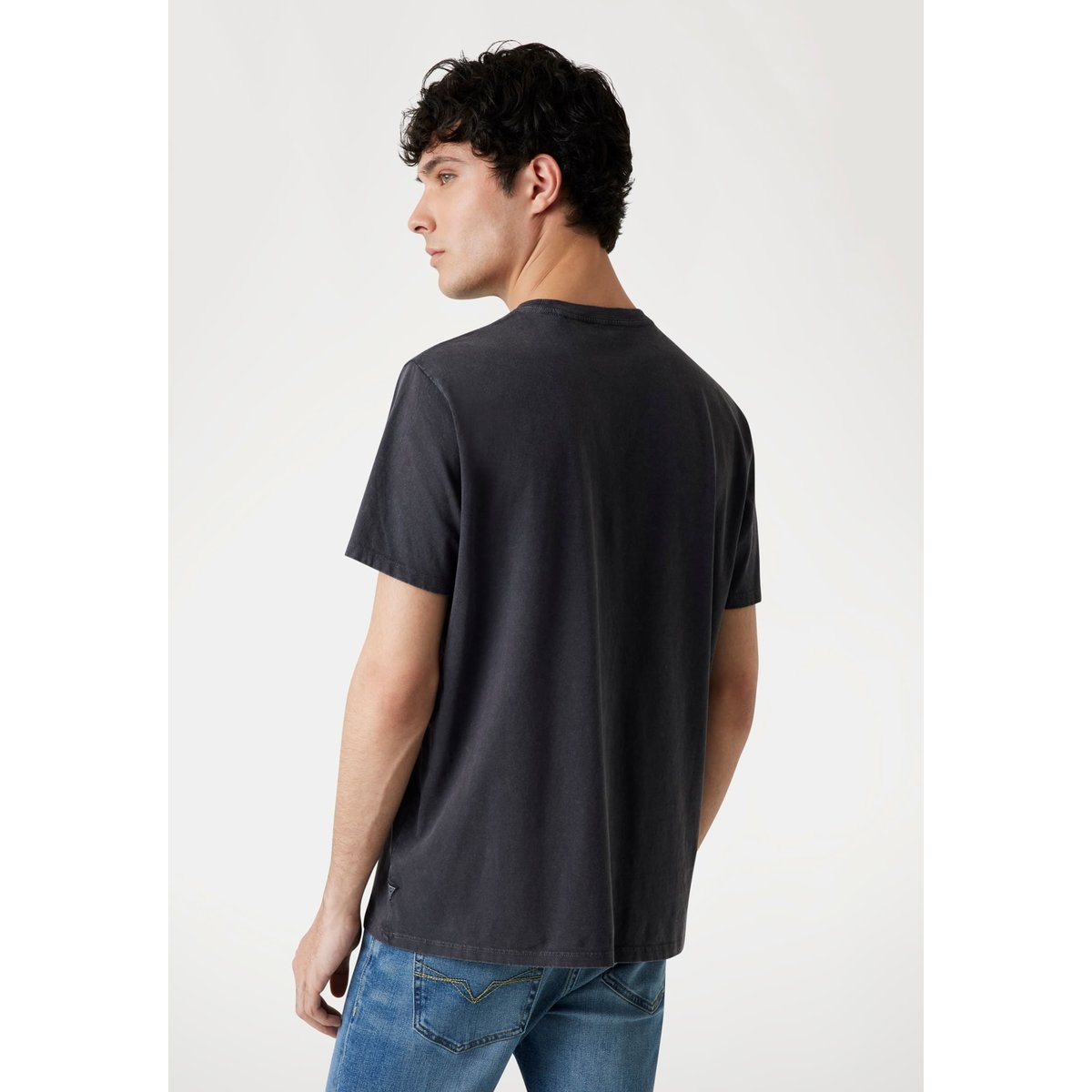 T-Shirt Logo Triangulaire noir, GUESS