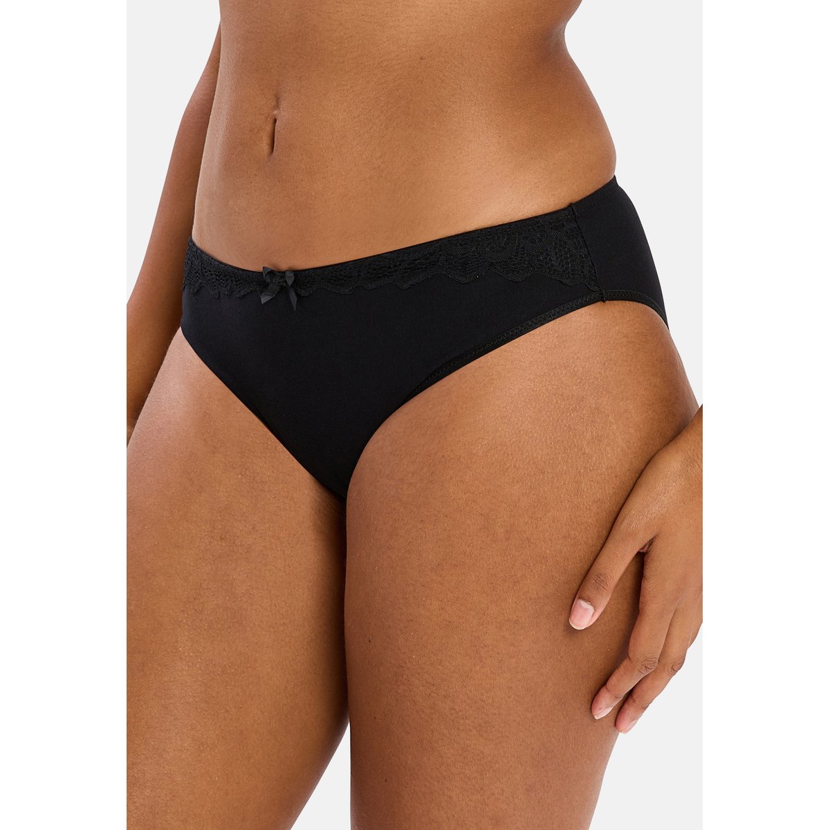 Slip AVA noir, SANS COMPLEXE