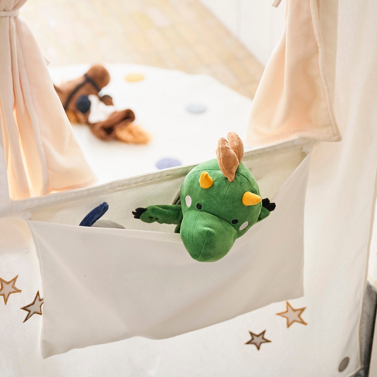 Théâtre de marionnettes pour porte LEGENDE blanc cassé, PETITE AMELIE