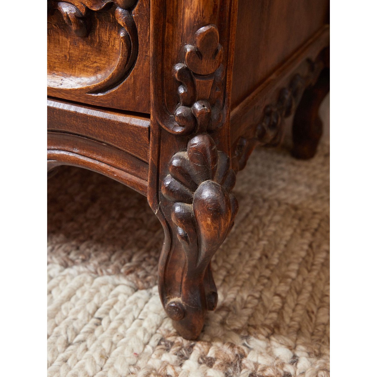 Commode provençale en bois Garance N°597 - Bon état bois foncé, DEBONGOUT