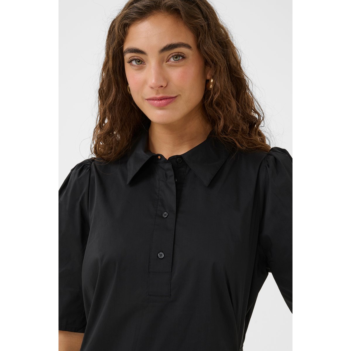 Robe noir, CULTURE