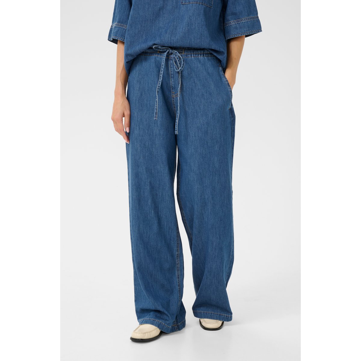 Pantalon casual bleu dark blue wash, CULTURE
