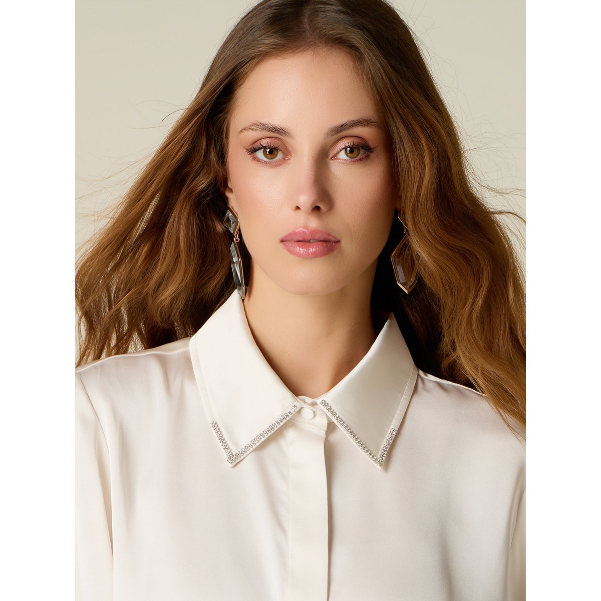 Chemise avec col bijou blanc, OLTRE