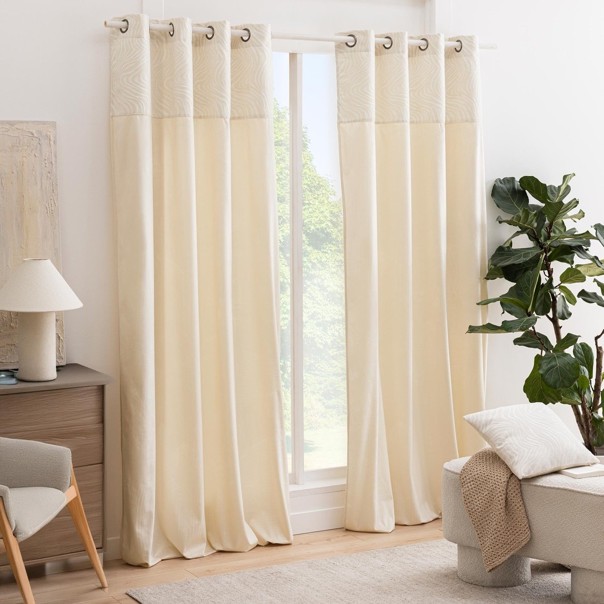 Rideau tamisant à œillets en velours avec bandeau jacquard zébré naturel, DOUCEUR D'INTÉRIEUR