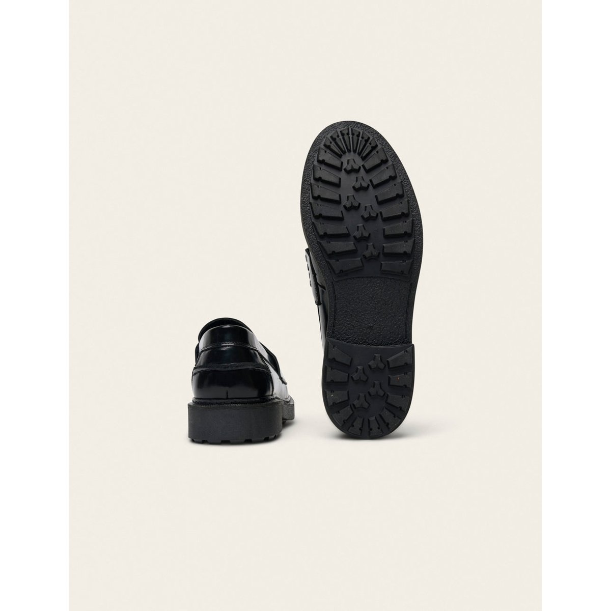Mocassins TIBI cuir box noir, ODAJE