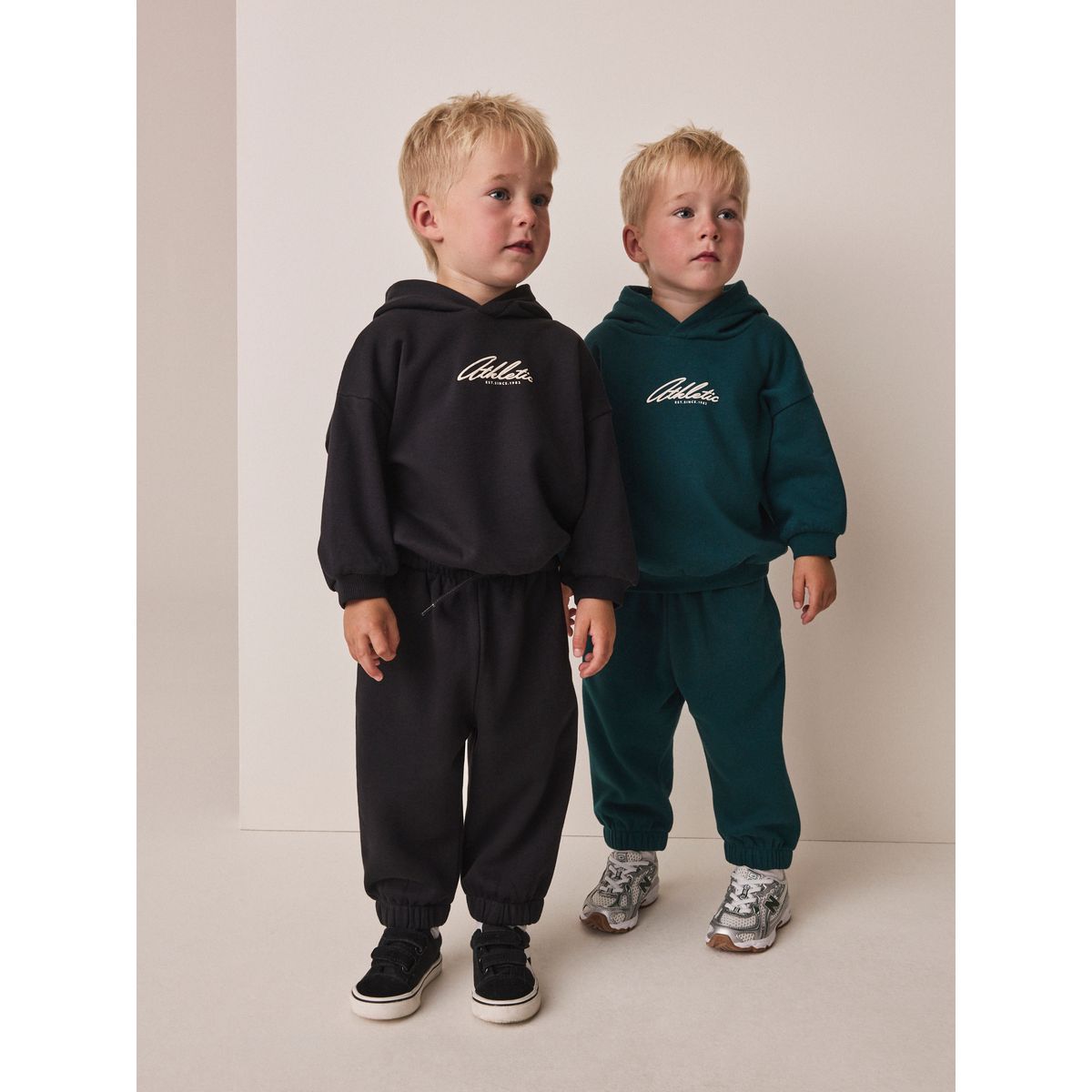 Sweat à capuche et pantalon de jogging, 4 pcs vert/noir, NEXT