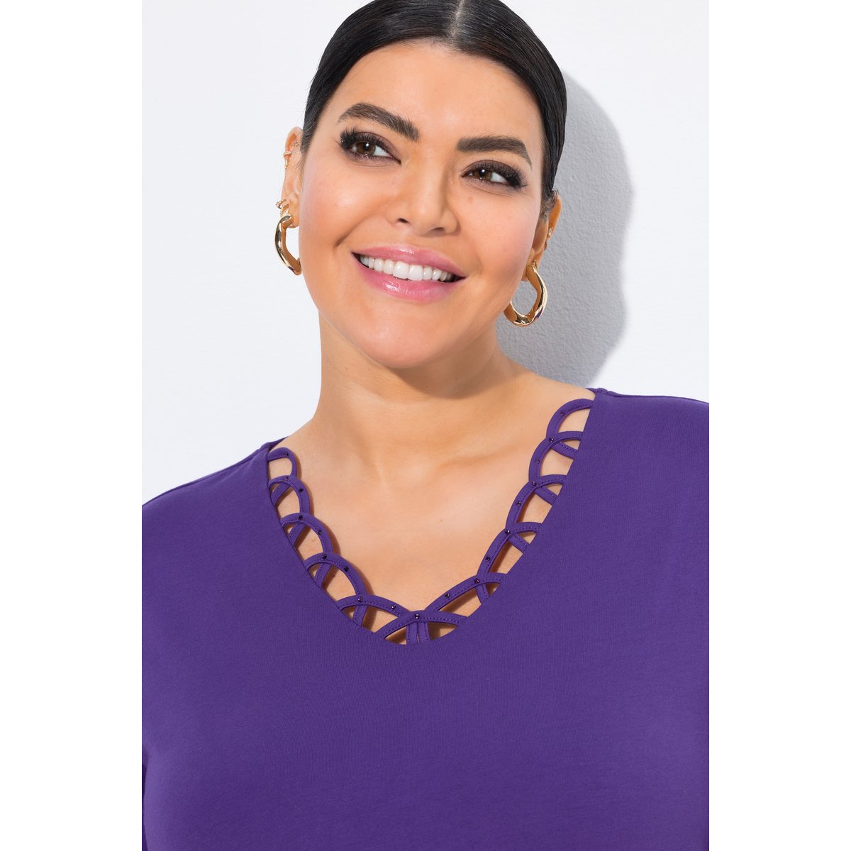 T-shirt décolleté avec strass fantaisie et lys, ULLA POPKEN