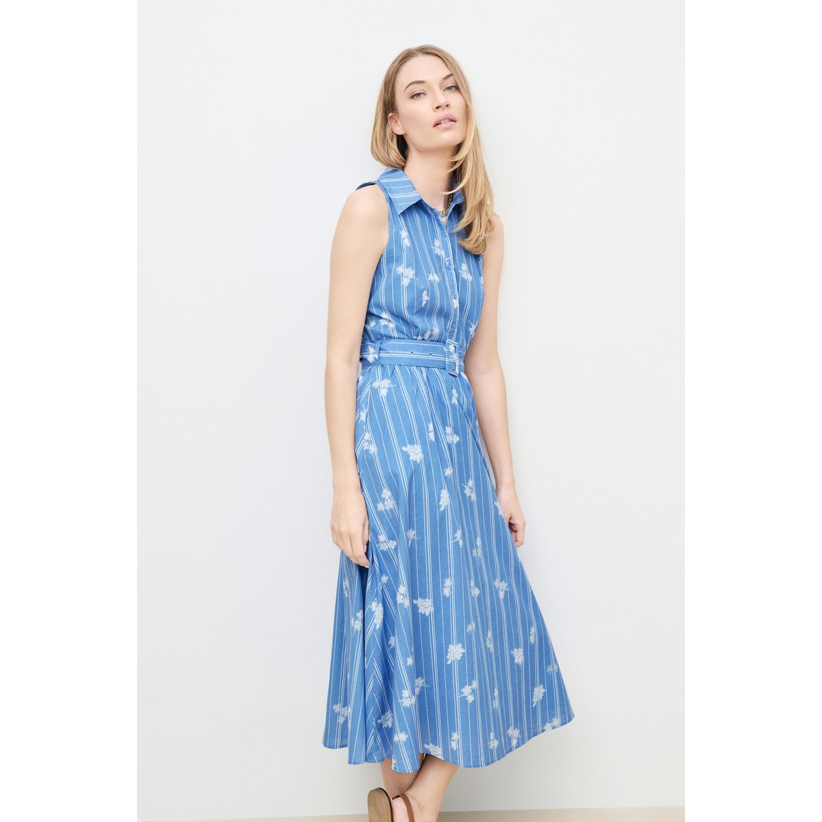Robe Reveuse bleu clair, CAROLL