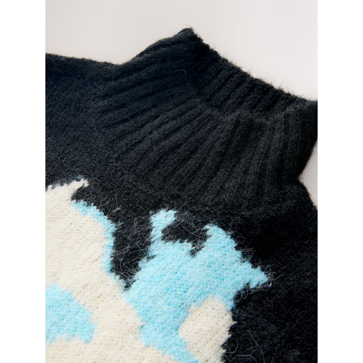 Pull col montant à imprimé floral et laine noir, NEXT